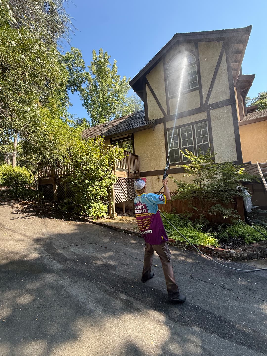 About Buddy Bright Roof Cleaning & Pressure Washing
